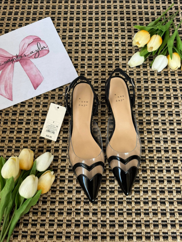 TACON NEGRO CORAZON PUNTA