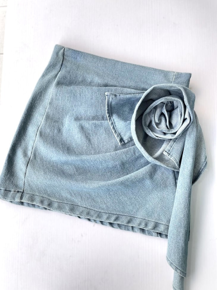FALDA DENIM DISEÑO FLOR
